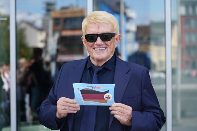 Ist stolz auf Deutschland und seine Schokolade: Schlagersuperstar Heino. Foto: IMAGO / xcitepress