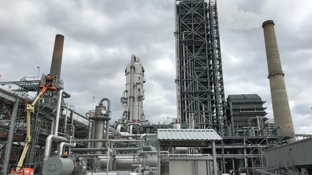 A representational photo of a coal plant. India wants to add 88 GW of new coal-based power by early 2032.