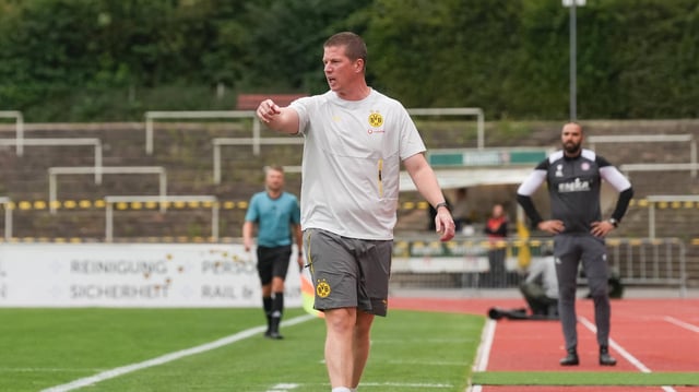Mike Tullberg bei seinem letzten Spiel als Trainer von Borussia Dortmund II.