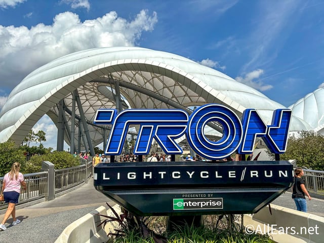 TRON Lightcycle / Run