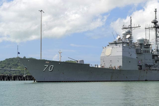 The US Navy warship USS Lake Erie (CG 70) docks at the Port of Balboa in Panama City on August 29, 2025.