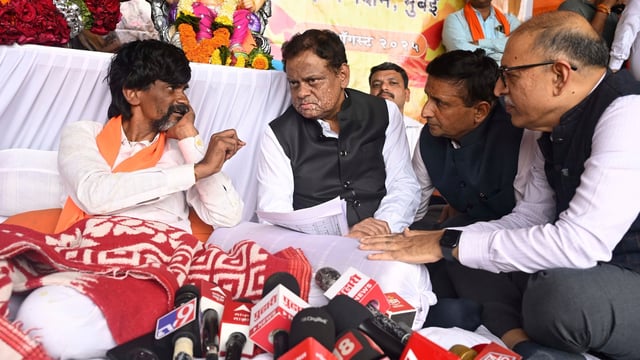 The Maharashtra government had deputed Justice Shinde to hold talks with Jarange-Patil on the Maratha quota issue.