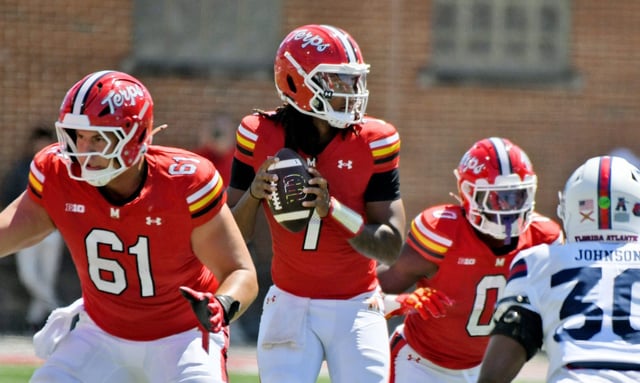 Aug 30, 2025: Maryland quarterback Malik Washington looks for options in the first half as the Terps take on Florida Atlantic at SECU Stadium. (Kim Hairston/Staff)