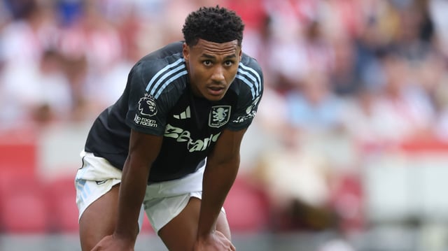 Brentford v Aston Villa - Premier League