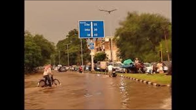 Following a sunny Saturday, the maximum temperature in Chandigarh increased from 31.6°C to 33.7°C, which is consistent with seasonal norms. (HT Photo for representation)