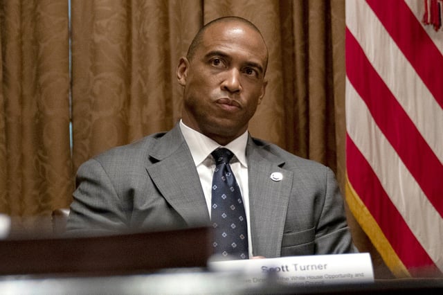 HUD Cracks Down on Illegal Immigrants in Public Housing, Orders Proof of Citizenship for Section 8 Tenants