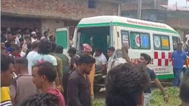 Lucknow factory blast: Police along with local authorities were carrying out rescue operations.