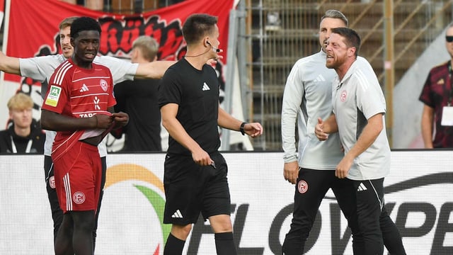Hässliche Szenen in der 4. Liga beim Derby in der Regionalliga West!