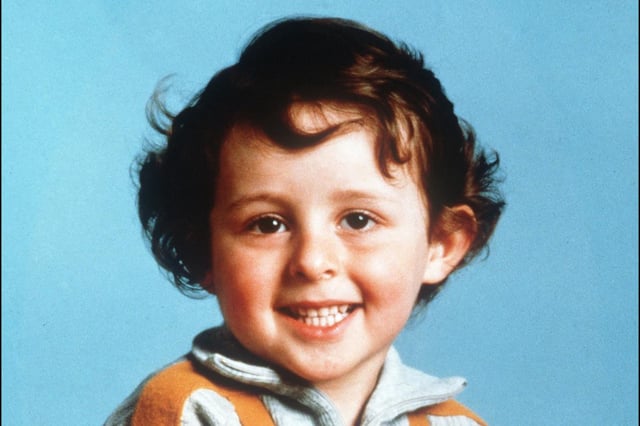 Grégory Villemin, retrouvé noyé et ligoté le 16 octobre 1984 dans une rivière des Vosges.