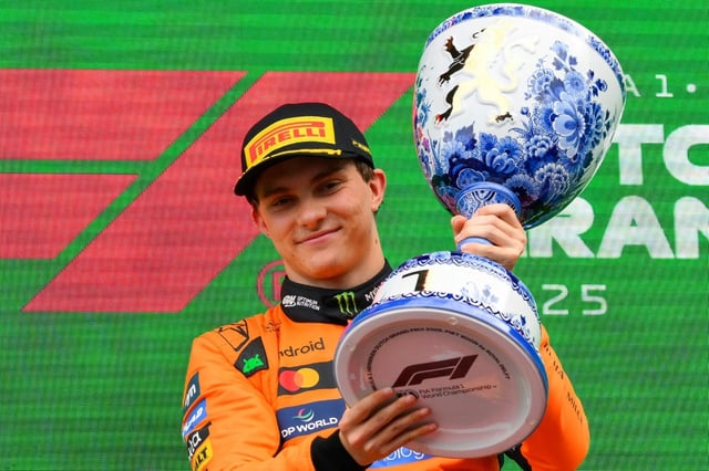 Le pilote McLaren Oscar Piastri vainqueur du Grand Prix des Pays-Bas sur le circuit Zandvoort, le 31 août 2025