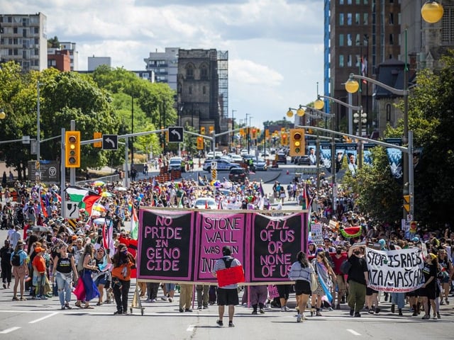  Capital Pride’s annual parade launched from city hall on Sunday, Aug. 24, 2025, but ground to a halt near Parliament Hill after pro-Palestinian demonstrators blocked the route.