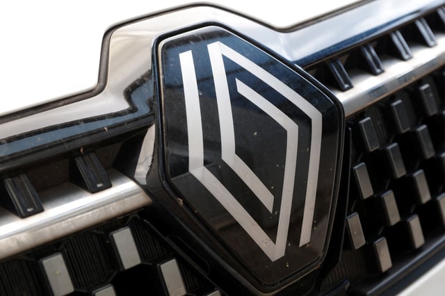 Renault logo is seen in this illustration taken July 28, 2025. REUTERS/Dado Ruvic/Illustration