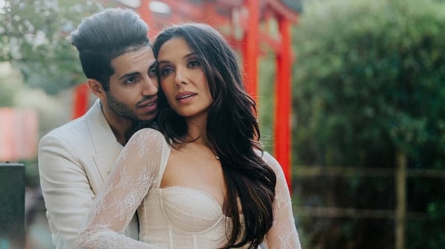 Mena Massoud, Emily Shah get married in Italy (Credit: Instagram/emily.shah)
