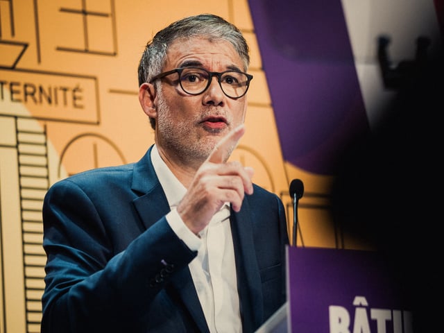 Olivier Faure, premier secrétaire du PS, pendant son discours au second jour des universités d’été de son parti, à Blois, vendredi 29 août.