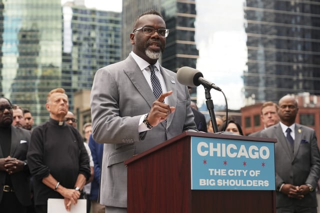 Chicago Mayor Brandon Johnson speaks during a news conference at River Point Park, Monday, Aug. 25, 2025, in Chicago. (AP Photo/Nam Y. Huh)
