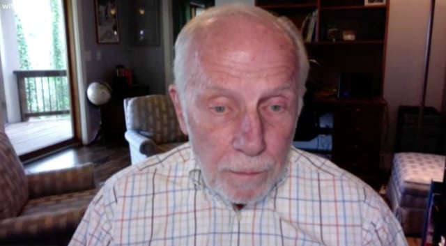 Charles Bierbauer during discuesses political issues during a news report in 2022. (News 19 WLTX)