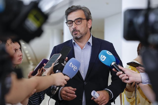 El conselleiro de Presidencia, Diego Calvo.
