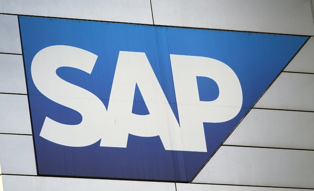 Der Softwarekonzern SAP hat angesichts wachsender geopolitischer Unsicherheit milliardenschwere Investitionen angekündigt, um sein in Europa verankertes Cloud-Angebot zu stärken und damit ein Gegengewicht zu den US-Riesen der Branche zu schaffen.