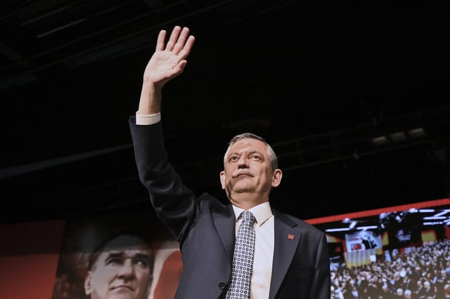 FILE - Republican People's Party or (CHP) leader Ozgur Ozel gestures to party members during his speech during a CHP convention, in Ankara, Sunday, April 6, 2025. (AP Photo/Ali Unal, file)