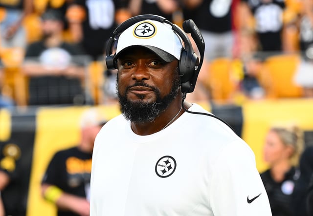 PITTSBURGH, PENNSYLVANIA - AUGUST 16: Head coach Mike Tomlin of the Pittsburgh Steelers looks on during the NFL Preseason 2025 game against the Tampa Bay Buccaneers at Acrisure Stadium on August 16, 2025 in Pittsburgh, Pennsylvania. (Photo by Joe Sargent/Getty Images)