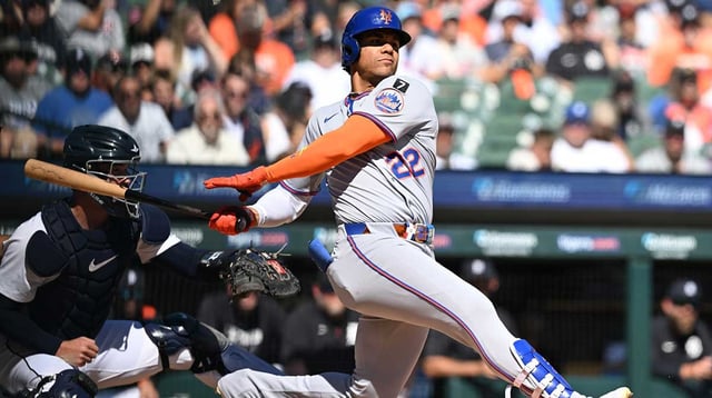 Sep 1, 2025; Detroit, Michigan, USA; New York Mets right fielder Juan Soto (22) triples down the right field line against the Detroit Tigers in the sixth inning at Comerica Park. Mandatory Credit: Lon Horwedel-Imagn Images