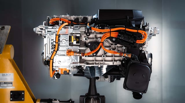Wasserstoff ist nicht tot: BMW mit neuem Brennstoffzellensystem: Auto News