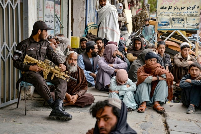 Nach neuen Festnahmen von Afghaninnen und Afghanen mit deutscher Schutzzusage in Pakistan haben die Grünen der Bundesregierung "Wortbruch" und ein "Totalversagen" vorgeworfen.