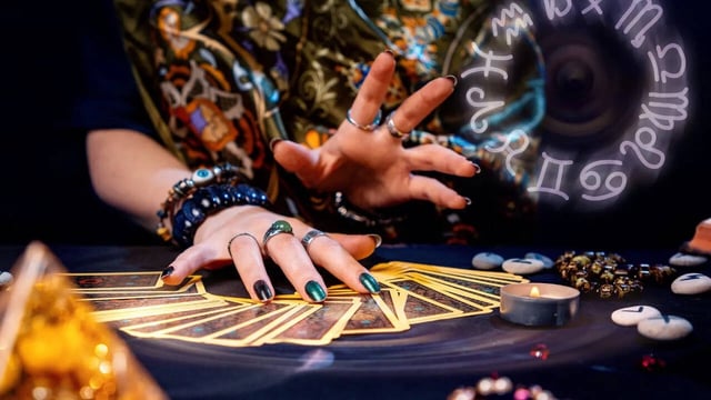 Tarot Insights and Vastu Advice for All Zodiac Signs – September 4, 2025