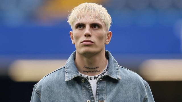 Alejandro Garnacho Chelsea 2025