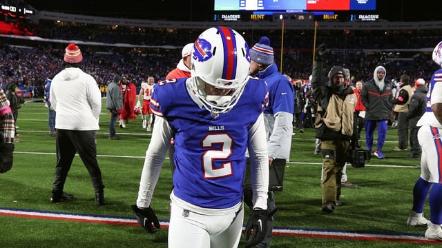 Buffalo Bills place kicker Tyler Bass (2) walks off the field after missing what would have been a game tying field goal in a 27-24 loss to the Chiefs in the divisional round. © Jamie Germano/Rochester Democrat and Chronicle / USA TODAY NETWORK