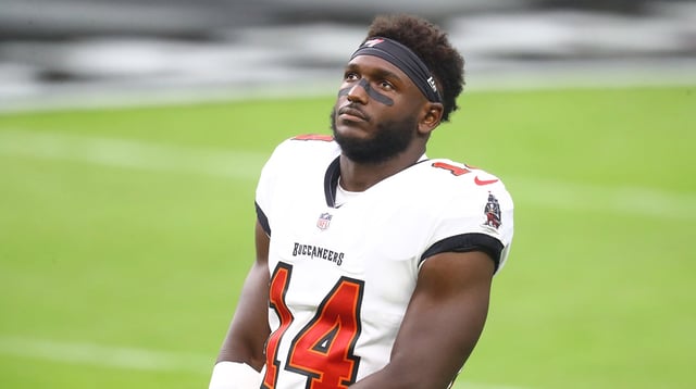 Oct 25, 2020; Paradise, Nevada, USA; Tampa Bay Buccaneers wide receiver Chris Godwin (14) against the Las Vegas Raiders at Allegiant Stadium. Mandatory Credit: Mark J. Rebilas-Imagn Images
