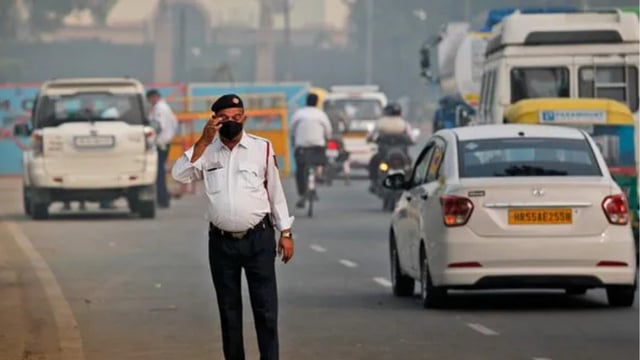 Delhi traffic police