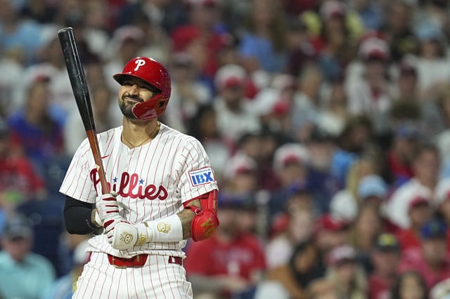 PHILADELPHIA, PENNSYLVANIA - AUGUST 31: Nick Castellanos #8 of the Philadelphia Phillies reacts after striking out in the bottom of the sixth inning against the Atlanta Braves at Citizens Bank Park on August 31, 2025 in Philadelphia, Pennsylvania. The Braves defeated the Phillies 3-1.