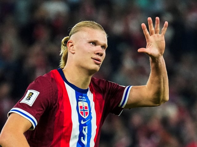 Soccer Football - World Cup - UEFA Qualifiers - Group I - Norway v Moldova - Ullevaal Stadion, Oslo, Norway - September 9, 2025
Norway's Erling Haaland celebrates scoring their tenth goal
Fredrik Varfjell/NTB via REUTERS  

ATTENTION EDITORS - THIS IMAGE WAS PROVIDED BY A THIRD PARTY. NORWAY OUT. NO COMMERCIAL OR EDITORIAL SALES IN NORWAY.