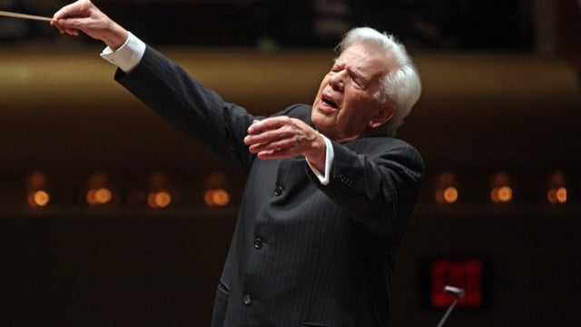 Dohnányi, aged 85, conducting New York Philharmonic at David Geffen Hall
