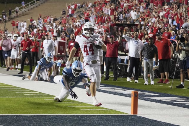 Dean Connors and UH welcome Colorado for the teams' Big 12 opener Friday night at TDECU Stadium.