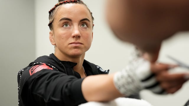 Maycee Barber gets her hands wrapped backstage ahead of her scheduled fight vs. Erin Blanchfield. Credit: Mike Roach/Zuffa LLC