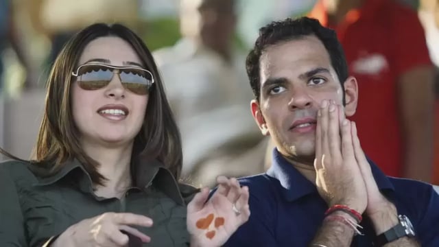 Karisma and Sunjay were married from 2003-16. Their two kids were born in 2005 and 2011.