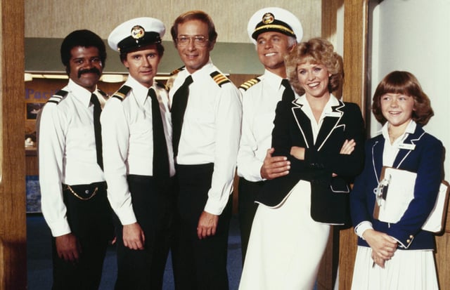 (From left to right): Ted Lange, Fred Grandy, Bernie Kopell, Gavin MacLeod, Lauren Tewes and Jill Whelan on a 1979 episode of "The Love Boat."