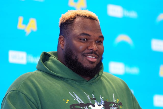May 12, 2025; El Segundo, CA, USA; Los Angeles Chargers defensive lineman Teair Tart at press conference during offseason workouts at The Bolt. Mandatory Credit: Kirby Lee-Imagn Images/File photo