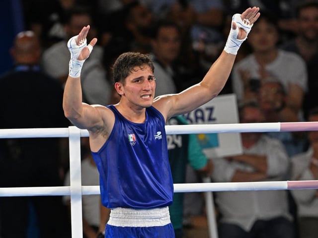 Marco Verde cuenta con un récord de 3-0 como boxeador profesional.