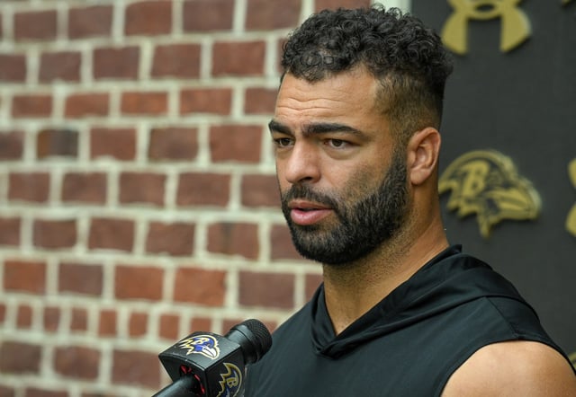 Baltimore Ravens linebacker Kyle Van Noy speaks to the media after practice in Owings Mills, Maryland. (Kevin Richardson/Staff)
