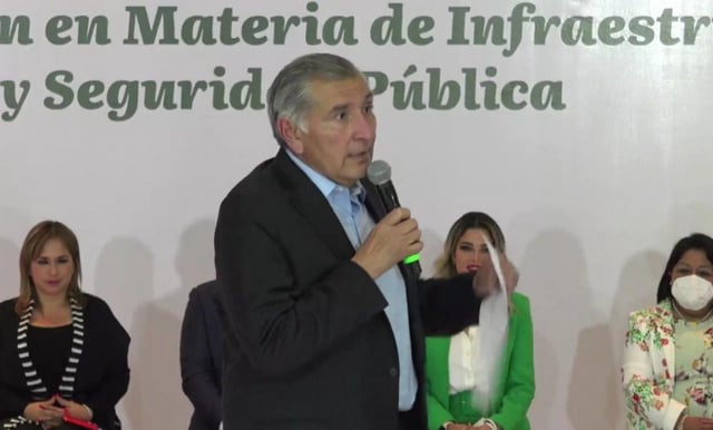 De frente y de perfil