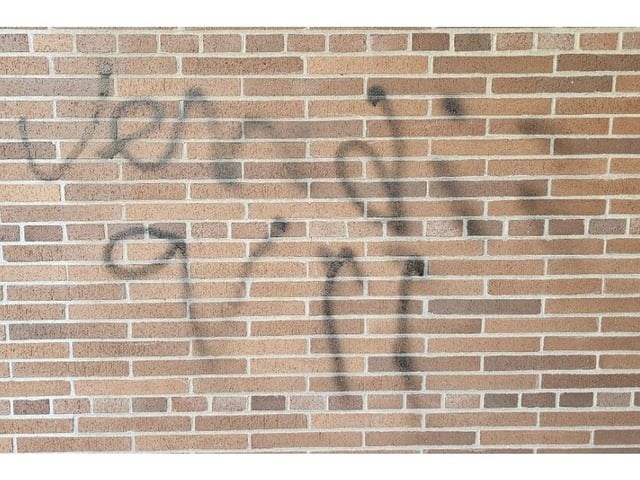  Graffiti was discovered on the Shaar Shalom synagogue on Sunday morning. Another Halifax synagogue and a building operated by a Jewish group were tagged with antisemitic graffiti over the weekend.