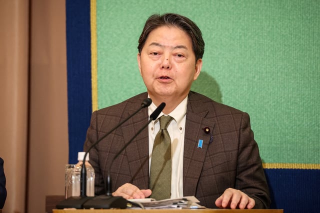 Chief Cabinet Secretary Yoshimasa Hayashi, a candidate for Japan's ruling Liberal Democratic Party's (LDP) presidential election, speaks during a debate at the Nixon Kisha Club in Tokyo, Japan September 14, 2024. Takashi Aoyama/Pool via REUTERS/File Photo