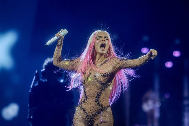 La cantante Karol G durante una actuación, en el Santiago Bernabéu, a 20 de julio de 2024, en Madrid (España).