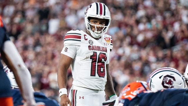 Dec 31, 2024; Orlando, FL, USA; South Carolina Gamecocks quarterback LaNorris Sellers (16) before the play call against the Illinois Fighting Illini in the fourth quarter at Camping World Stadium. Mandatory Credit: Jeremy Reper-Imagn Images