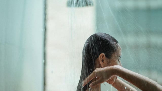 ¿Es mejor ducharse en la mañana o en la noche? La ciencia responde| Foto: Especial