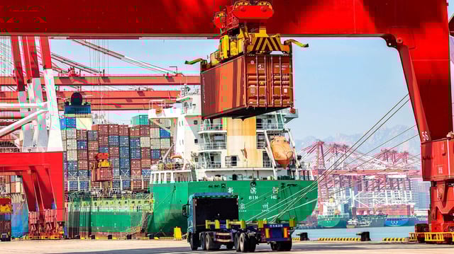 Containerhafen Qingdao, China.