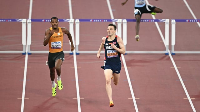 Emil Agyekum (l.) steht im WM-Finale